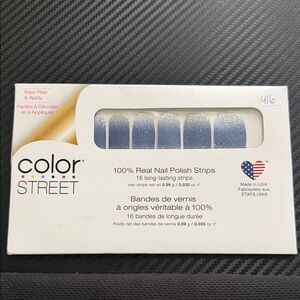 Color Street Blue to Silver Ombre Glitter Nail Strips - Arctic Evening